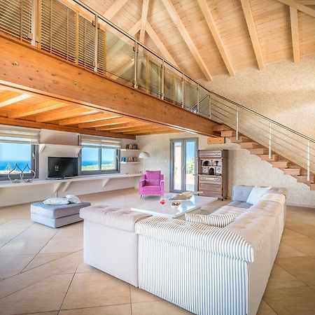 Villa Merovigli - Sea Views & Private Pool, Ideal For Large Groups, By Zantewize Трагаки Экстерьер фото