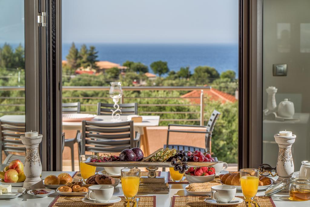 Villa Merovigli - Sea Views & Private Pool, Ideal For Large Groups, By Zantewize Трагаки Экстерьер фото