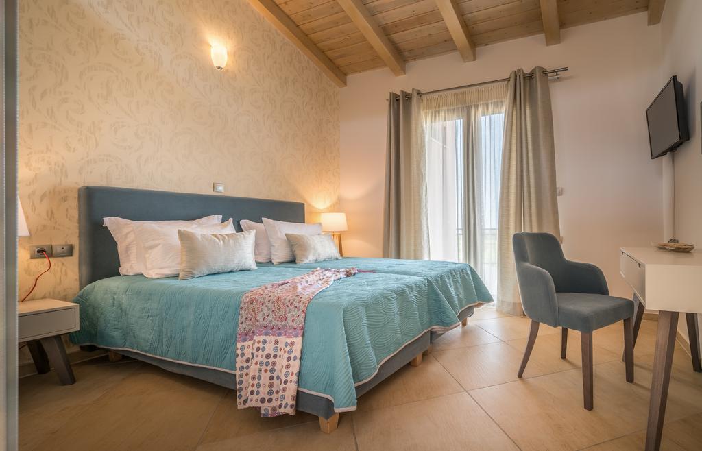 Villa Merovigli - Sea Views & Private Pool, Ideal For Large Groups, By Zantewize Трагаки Экстерьер фото