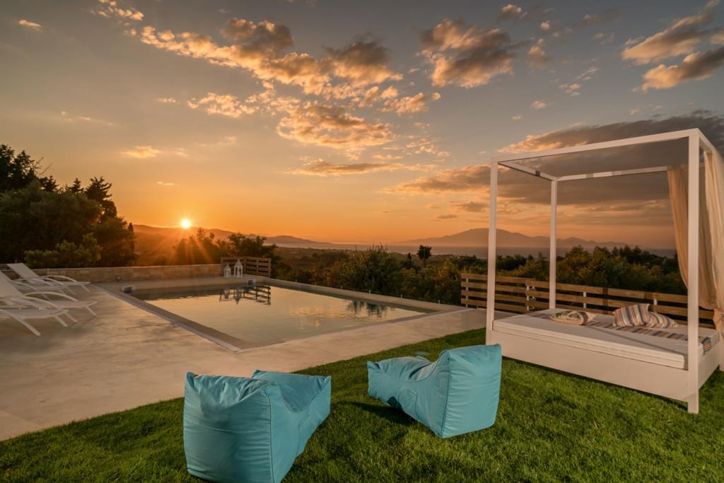 Villa Merovigli - Sea Views & Private Pool, Ideal For Large Groups, By Zantewize Трагаки Экстерьер фото